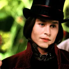 "Charlie i fabryka czekolady" - Johnny Depp jako ekscentryczny Willy Wonka